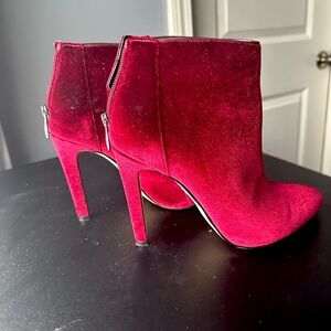 Ava & Aiden Velvet Heeled Booties Size 7